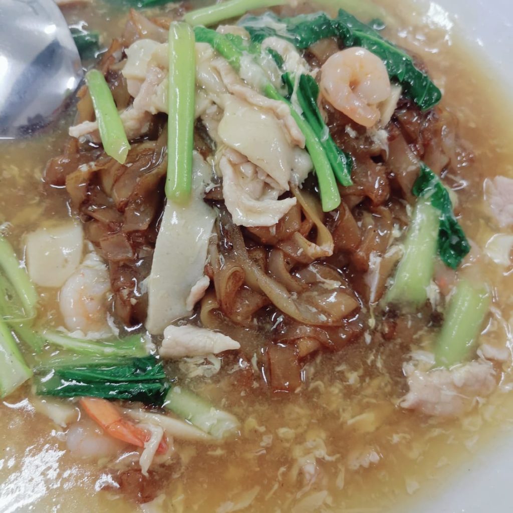 J03 滑蛋河 Cantonese Style Hor Fun