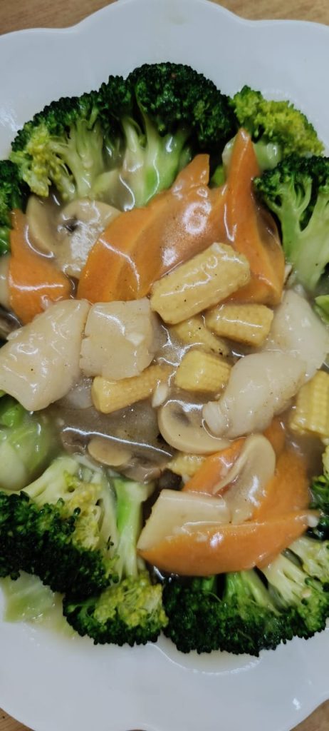 E01 西兰花带子 Stir-fried Broccoli with Scallops