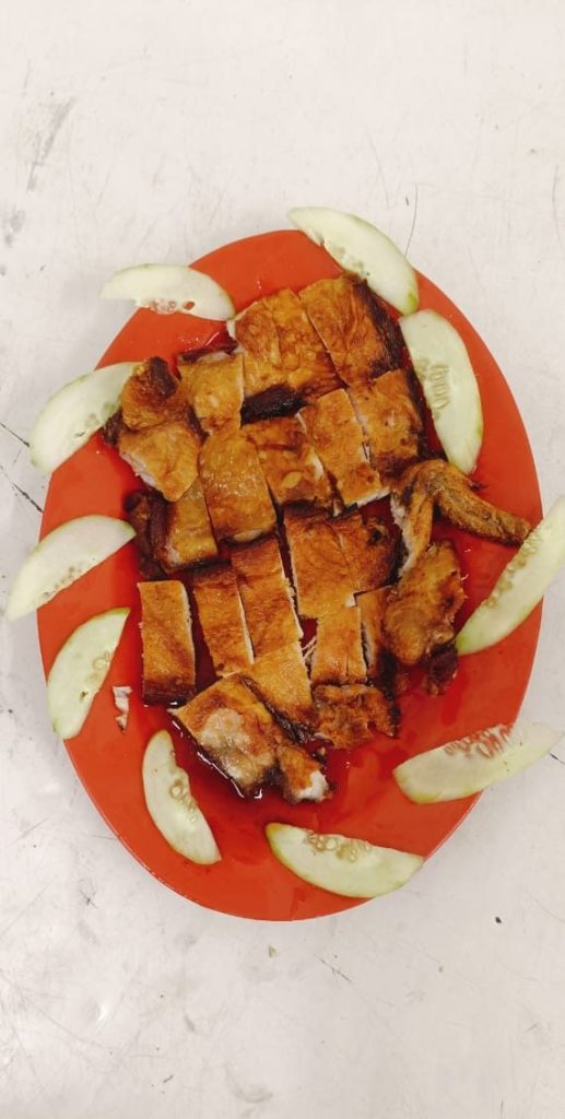 D14 沙皮鸡 Crispy Skin Chicken